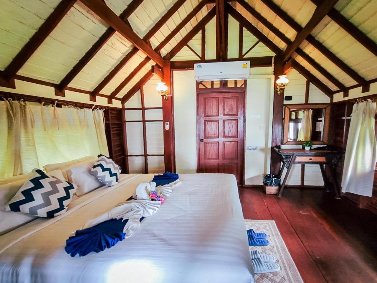 Baan Thong Ching Resort Khanom Ngoại thất bức ảnh